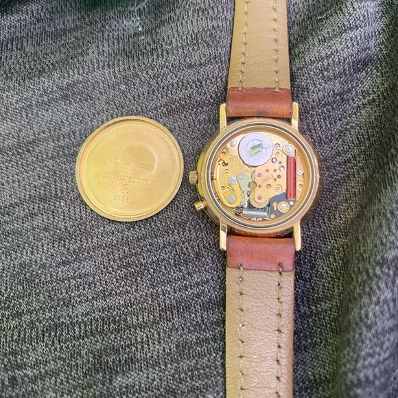 Gucci Vintage 3800L Ladies Chronograph Watch! New Battery! - Picture 12 of 12